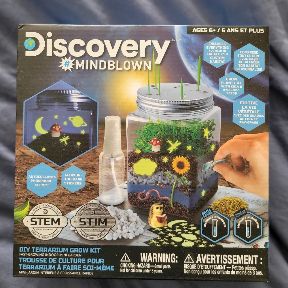 Discovery Mindblown Terrarium Kit with Blue and Brown Accents